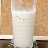 バニラエッセンと練乳の“コクのあるミルクコーヒー”